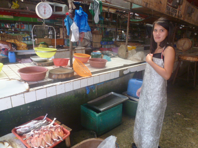 Taytay Fish Vendor, Arlene