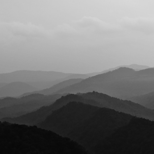 monochrome misty square tennessee i75 valleys lookingwest appalachianmountains mountainrange raritymountain