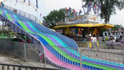 carnival festival michigan peach carousel fair romeo rides