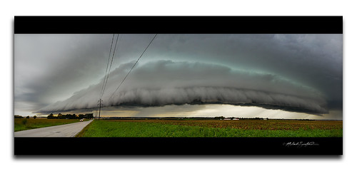 sky panorama cloud storm green field weather clouds canon landscape eos illinois scary shelf thunderstorm outflow supercell shelfcloud 60d hpsupercell illinoisthunderstorms