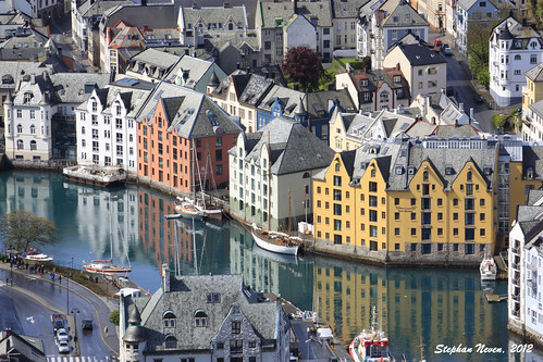 house detail water norway norge colours ålesund noorwegen skansegata