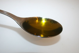 04 - Zutat Olivenöl / Ingredient olive oil
