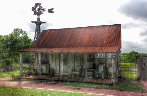 texas liveoakcounty oakville guesthouse windmill