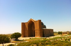 突厥斯坦的伊斯兰教苏菲派贤者阿赫马德·阿萨维陵寝 / Mausoleum of Khoja Ahmed Yasawi