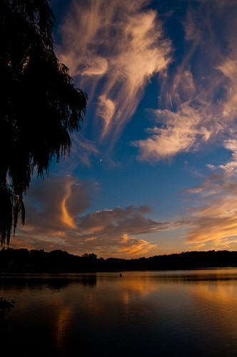 sunset sky colors silhouette night clouds reflections ma cloudy wakefield lakequannapowitt