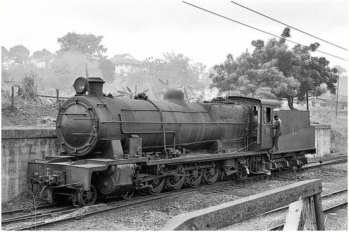 transport train transportation trainspotting rail railway railroad locomotive engine africa ghana steam 482 vulcanfoundry sekondi location goldcoastrailway