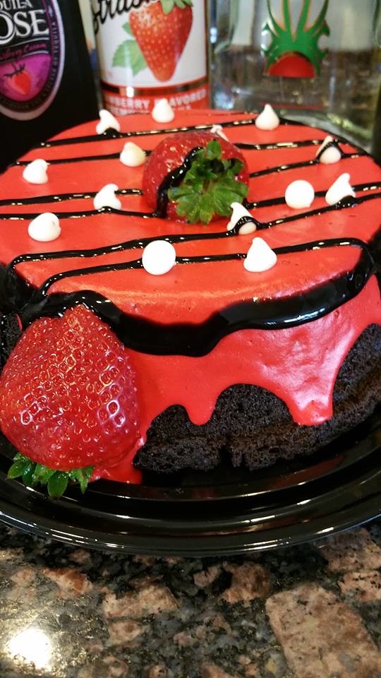 Strawberry Chocolate Cake by CAKE BUZZ