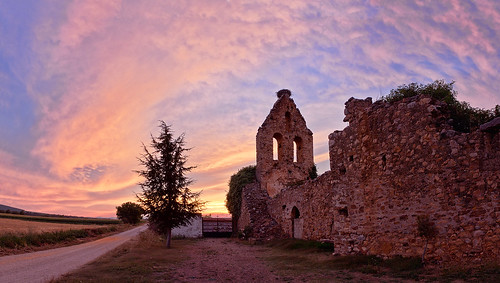 sunset church atardecer ruins ruin iglesia ruina leon puestadesol eria valderia 1855is 1000d sanfelixdelavalderia miguelgarciaturrado valledeleria