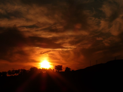 sunset sky orange usa colour nature clouds spectacular lumix us montana unitedstates vibrant greatfalls pointandshoot beautyinnature beautifulexpression annkelliott fz200 dmcfz200 panasonicdmcfz200 sacagaweascenicoverlook p1000466fz200