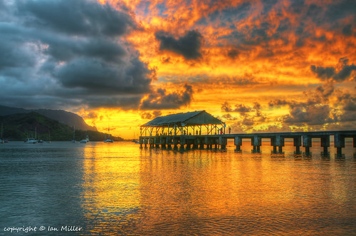 sunset bw water landscape hawaii nikon scenery kauai hanaleipier hdr balihai d90