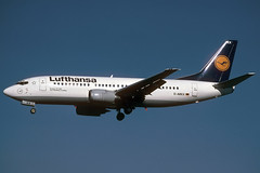 Lufthansa B737-330 D-ABXX BCN 16/11/2002