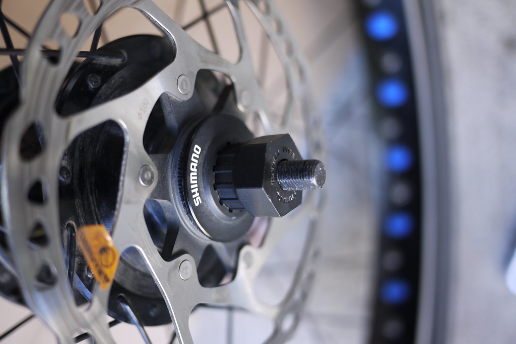 Shimano Centerlock removal tool (TL-FW30) for a Shimano Alfine 8 Speed Internal Gear Hub (IGH)