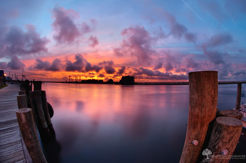 sunset reflection beach weather clouds marina docks sunrise virginia colorful fisheye 8mm assateague chincoteague rokinon