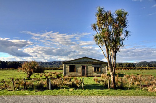 old newzealand house building abandoned home farmhouse creek cottage nelson westcoast derelict dilapidated whare