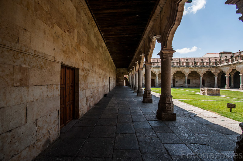 El patio de las escuelas menores de la Universidad de Salamanca