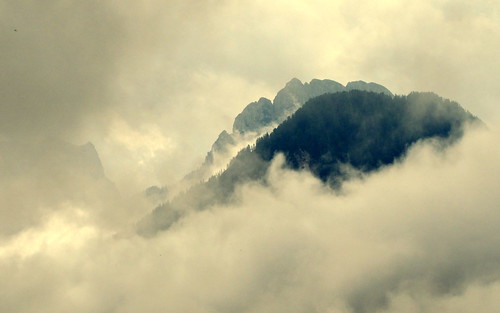 altavalpusteria dolomiti italia italy montagna mountain nubi cloud panorama landscape patrimoniounesco baranci nuvola sky open