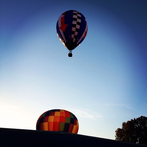 festival race river mississippi balloons walking tickets view balloon livemusic southern american ms mississippiriver natchez nationalparkservice hotairballoons bluff rosalie natcheztrace outdoorrecreation hotairballoonrace mightymississippi natchezms greatmississippiriverballoonrace natchezvisitorcenter