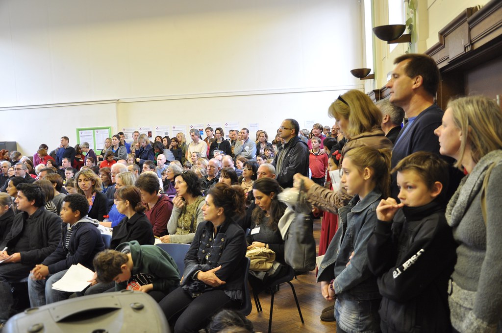 Over 800 attend Open Day at new Catholic School for Twickenham - Diocese of Westminster