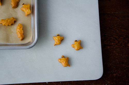 homemade cheddar crackers