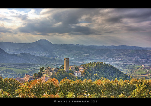 italien italy nature canon landscape europa europe village landschaft janine 2012 emiliaromagna sanleo eos450d janinephotography