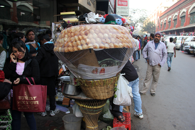 An easy to recognize vendor selling pani puri (puchka)