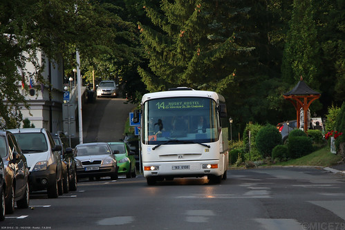 autobus autobusy bus buses městskádopravamariánskélázně mdml sor b105 mariánskélázně ruská 33 14