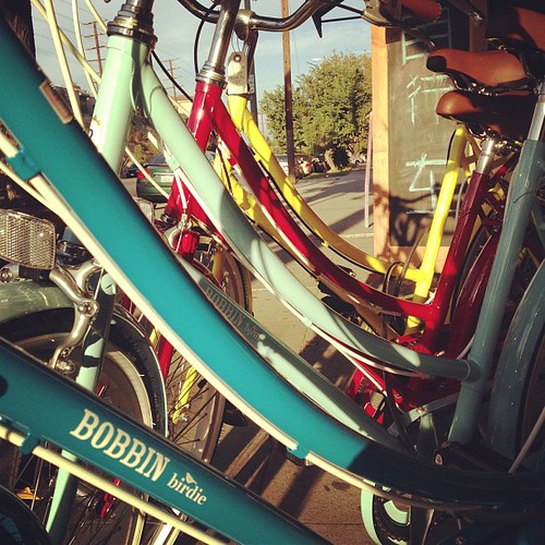 Bobbins basking in the sunlight. @bobbinbicycles #afternoondelight