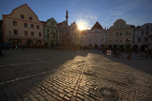 travel blue sky castle landscape photography town europe unesco vltava hdr cesky krumlov castel worldheritage culturalheritage rosenberg republika moldau 城堡 捷克 ceska habsburg namesti 歐洲 伏爾塔瓦河 巴洛克 世界文化遺產 庫倫洛夫 哥德式 krumauandermoldau 克魯倫夫 文藝復興 svornosti schlosskrumau 哈布斯堡王朝 庫倫洛夫城堡 herrvonkrumau 莫爾道河 五瓣玫瑰花 克魯倫夫城堡 bohmischkrumau furstenschwarzenberg statnihradazamekceskykrumlov