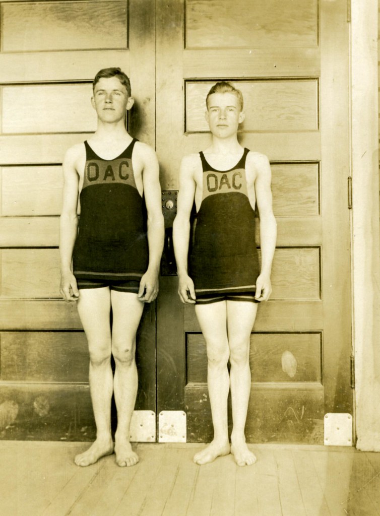 Harold Adams of Myrtle Point, Ore., and Keith Furguson of Boise Idaho, 1911