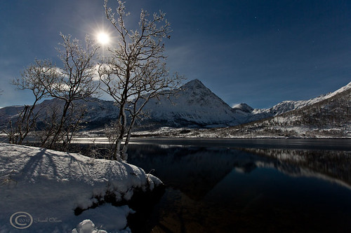 winter moon norway canon stars arctic sortland frankolsen