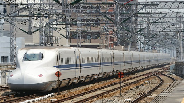 Shinkansen N700