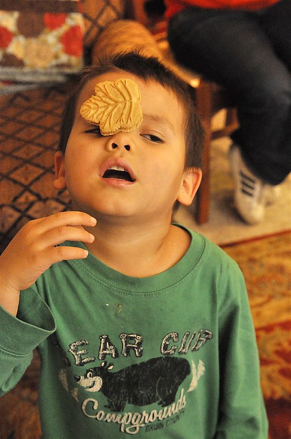 playing face the cookie game