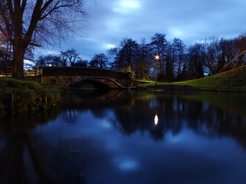 bridge light fish reflection tree water night river nice fishing cloudy dusk thomas harry just mans views after while southampton 3000 refections sont itchen mansbridge freash hx100v dschx100v