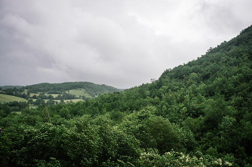 Les gorges de l'Aveyron sur le GR46 - Penne - carnet de voyage France