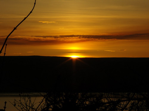 sunset sky sun lights scotland highlands exposure glen remote lonely moorland glens