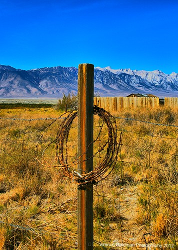 california fence wire barbedwire owenslake keeler sierranevadamountainrange