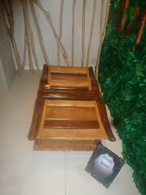 Story book chair- oh my buhay