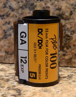 Kodak 400 Film Black & White 35mm 24 Exp Expired 2005/6 