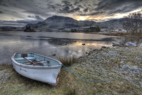 winter lake cold water sunrise boat frost snowdonia hdr llyn