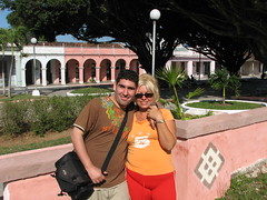 Evita y yo en el Prado de Camajuaní 2007