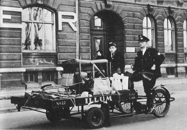 Illum's Cargo Bike Messenger in Copenhagen 1940s