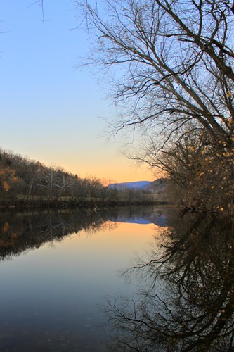 trees mountains reflection fall water canon river james slow smooth springwood