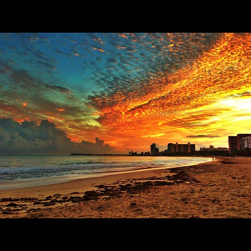 sunrise square puertorico squareformat caribbean islaverde iphoneography instagramapp uploaded:by=instagram foursquare:venue=4d29c840fb8e59418e904f54