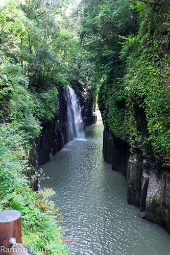water geotagged agua 日本 gorge 2012 japón 高千穂 takachiho mitai miyazakiken geo:lat=3270286149 geo:lon=13130076112