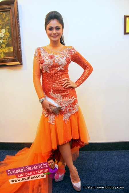 Tasha Shila Di Anugerah Skrin 2012