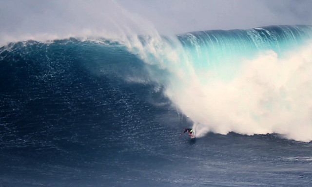 hawaii's most dangerous wave