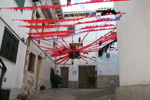 festes laginebrosa lachinebrosa carrer decoració manualitats