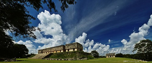 méxico maya yucatán uxmal pirámide gobernador arqueología