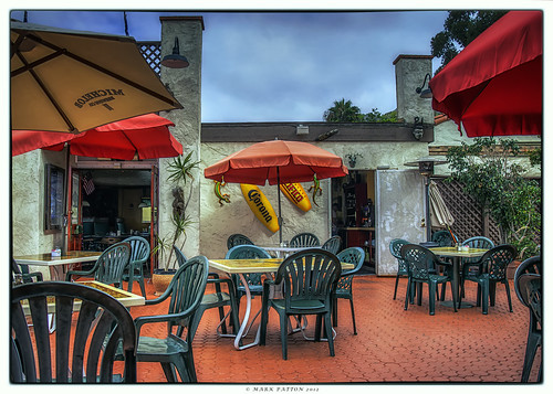 california art umbrella island catalina nikon patio corona gecko hdr lanai michelob d7000 ©markpatton