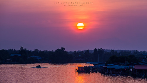 sunset thailand twilight thai thaiculture phetchaburi sunsetriver bangtaboon